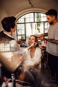 Essayez de faire appel à des pros pour votre mise en beauté de mariée